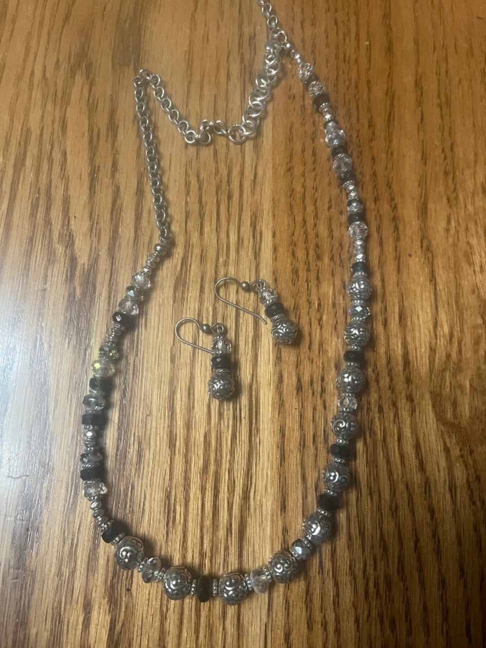 Necklace & Earring set